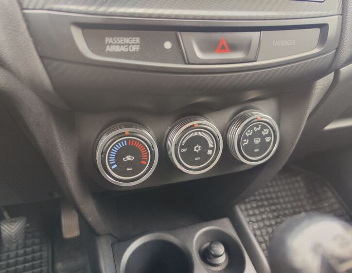 Mitsubishi ASX 15