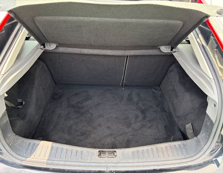 Ford Focus 14