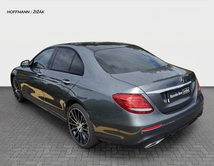 Mercedes-Benz Třídy E 6