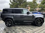 Land Rover Defender 10