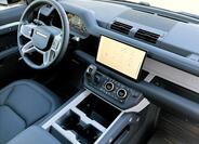 Land Rover Defender 37