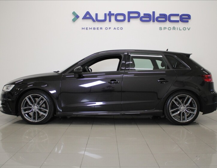 Audi S3 5