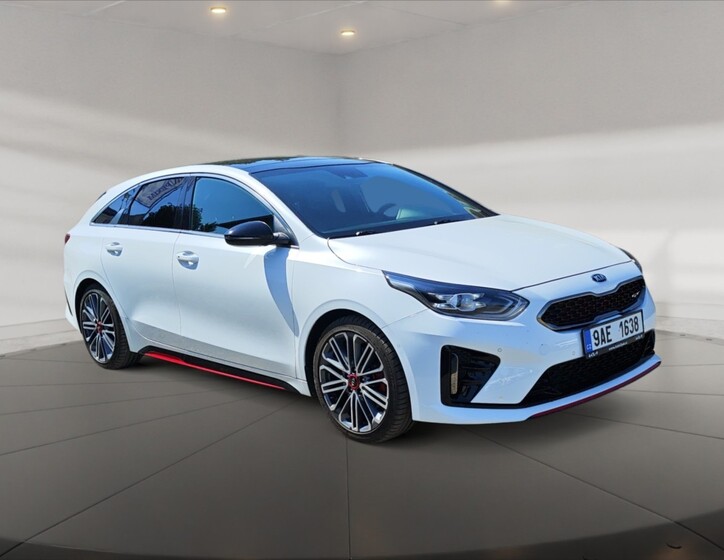 KIA ProCeed 1