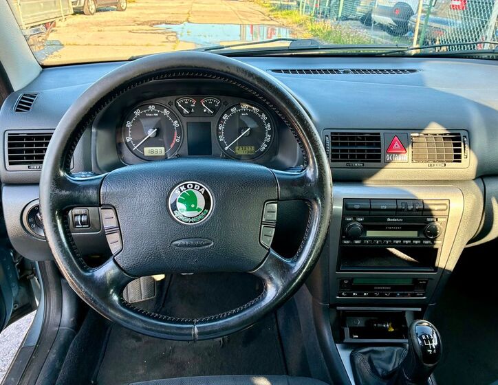 Škoda Octavia 12
