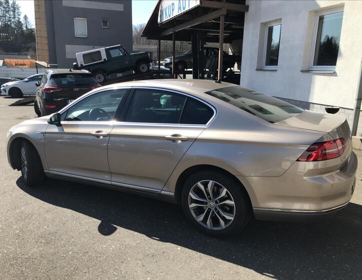 Volkswagen Passat 6