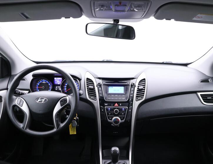 Hyundai i30 22