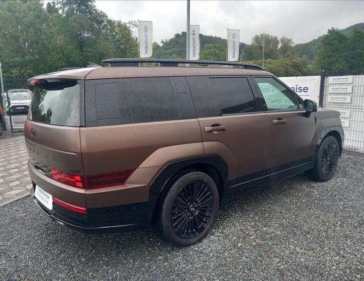 Hyundai Santa Fe 8