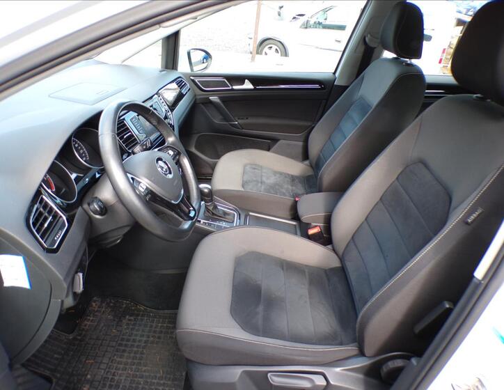 Volkswagen Golf Sportsvan 19