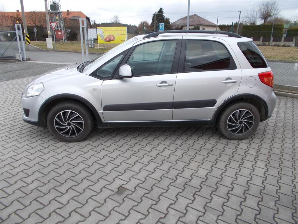 Suzuki SX4 5