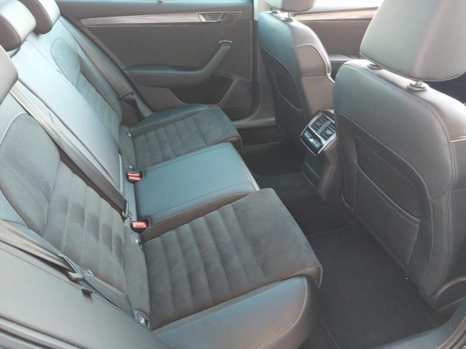 Škoda Superb 15