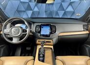 Volvo XC90 8