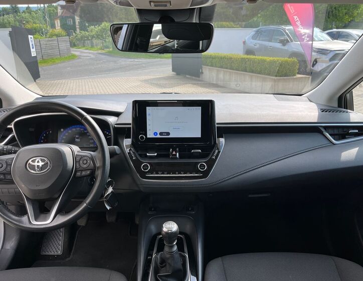 Toyota Corolla 18