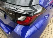 Toyota Yaris 12