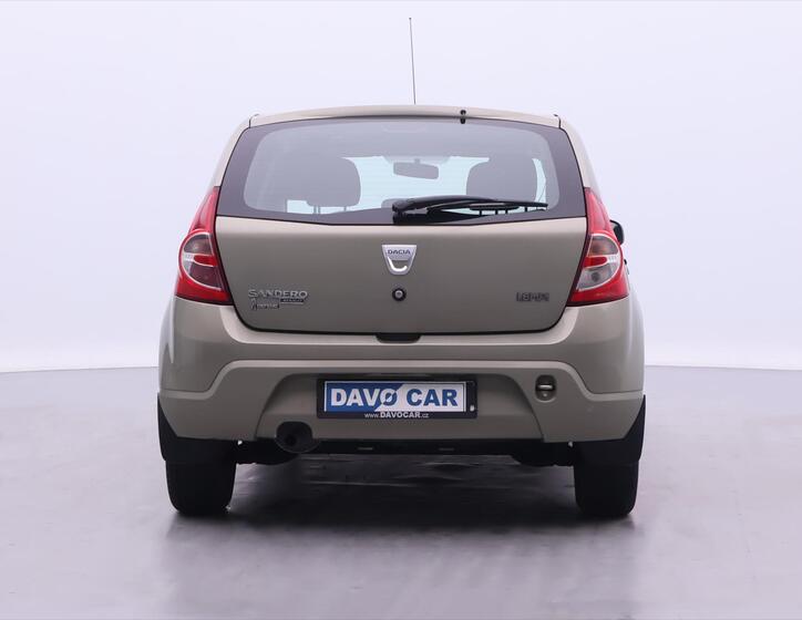 Dacia Sandero 6