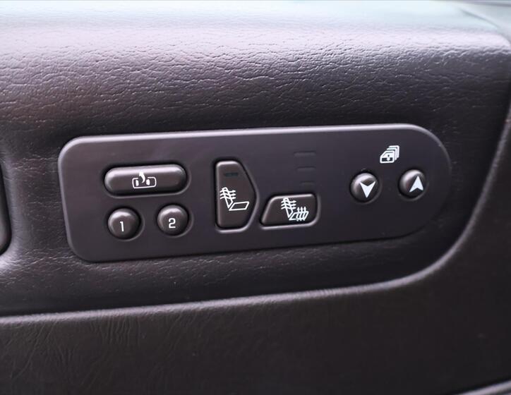 Hummer H2 18