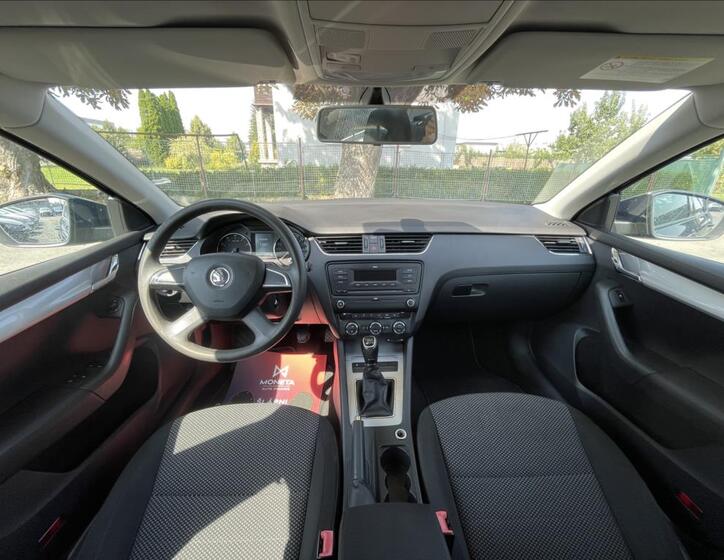 Škoda Octavia 16