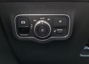 Mercedes-Benz GLB 11
