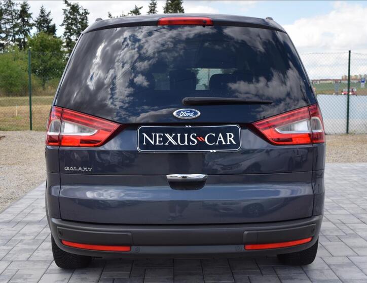 Ford Galaxy 11