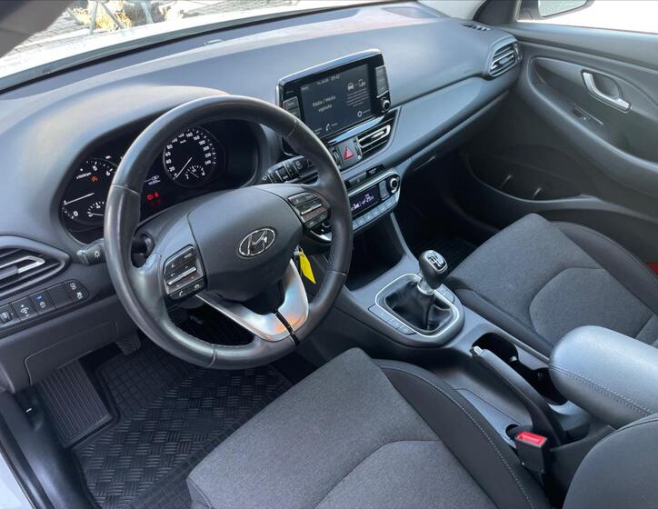 Hyundai i30 10