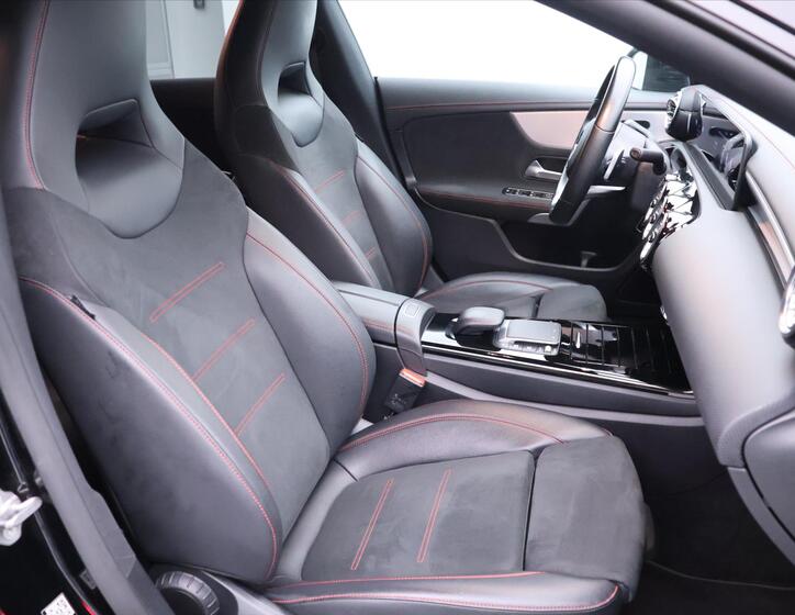 Mercedes-Benz CLA 14