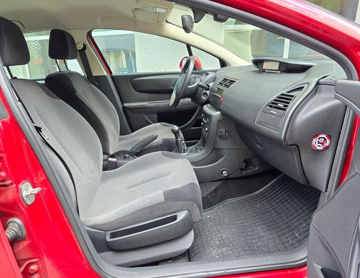 Citroën C4 17