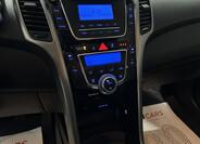 Hyundai i30 11