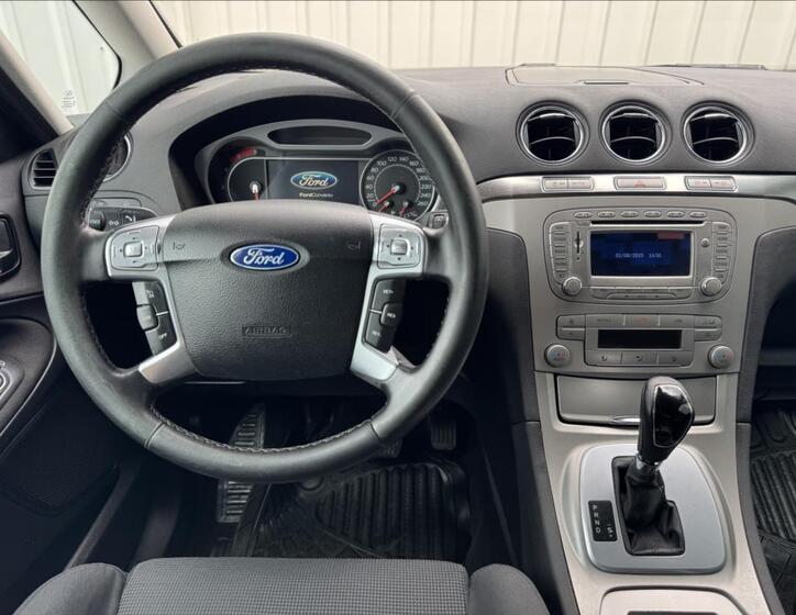 Ford Galaxy 30