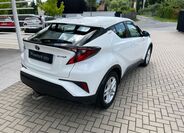 Toyota C-HR 7