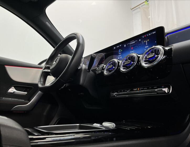 Mercedes-Benz Třídy A 16