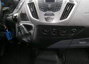 Ford Transit Custom 11