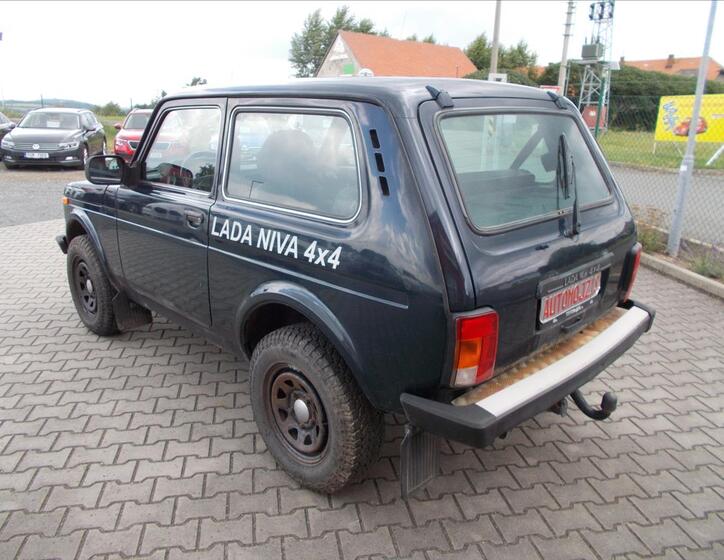 Lada Niva 11