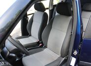 Škoda Roomster 16