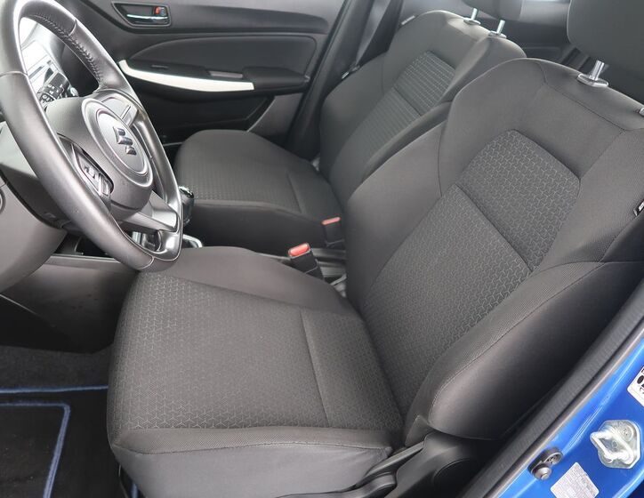 Suzuki Swift 9