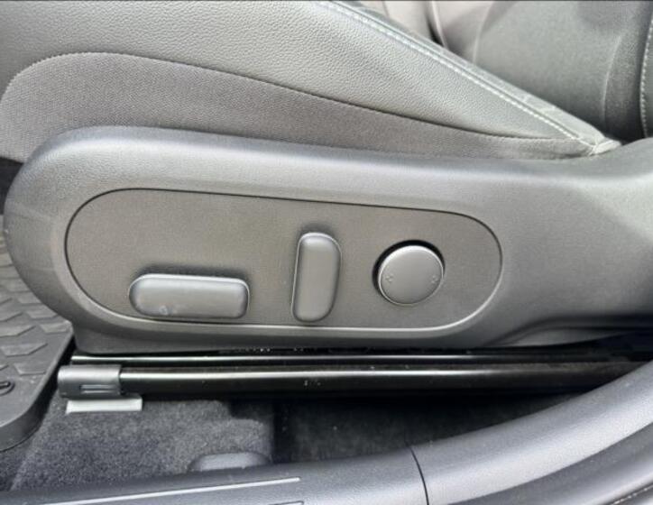 Hyundai Kona 11