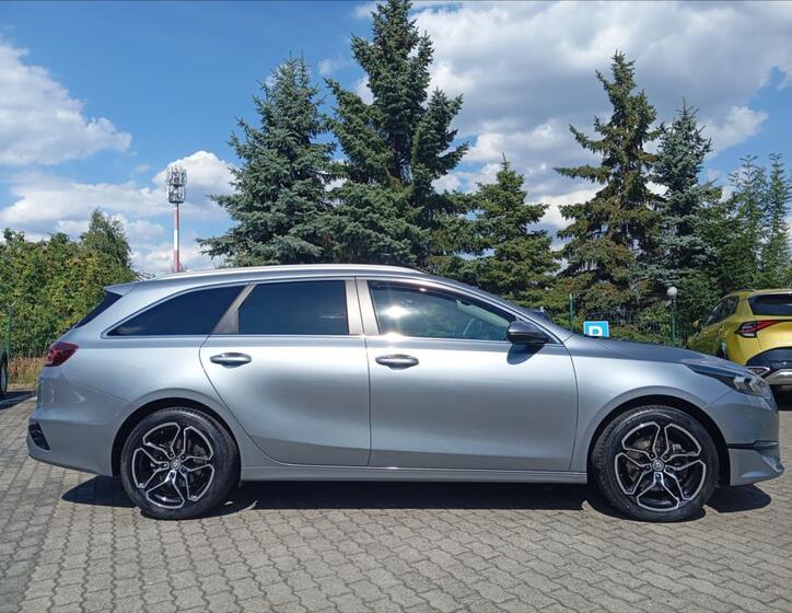 KIA Ceed 13
