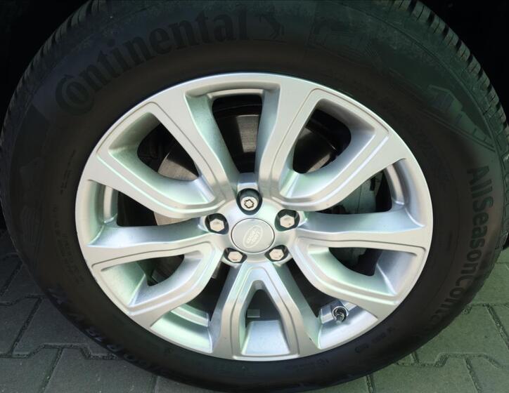 Land Rover Range Rover Evoque 34