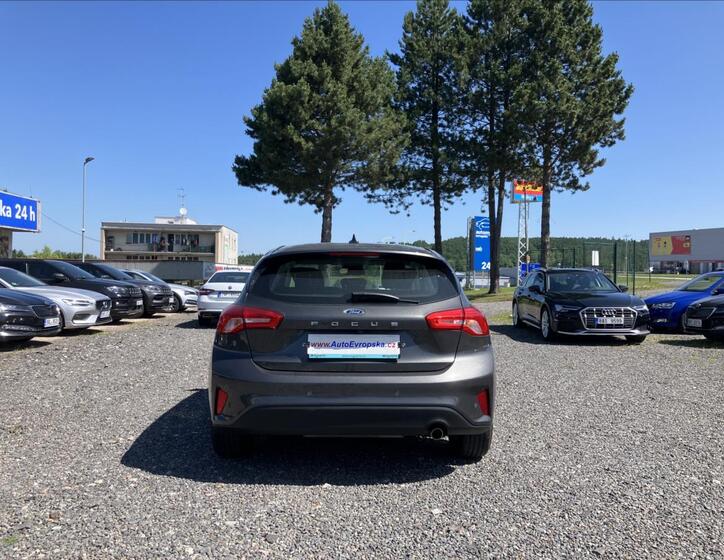 Ford Focus 5