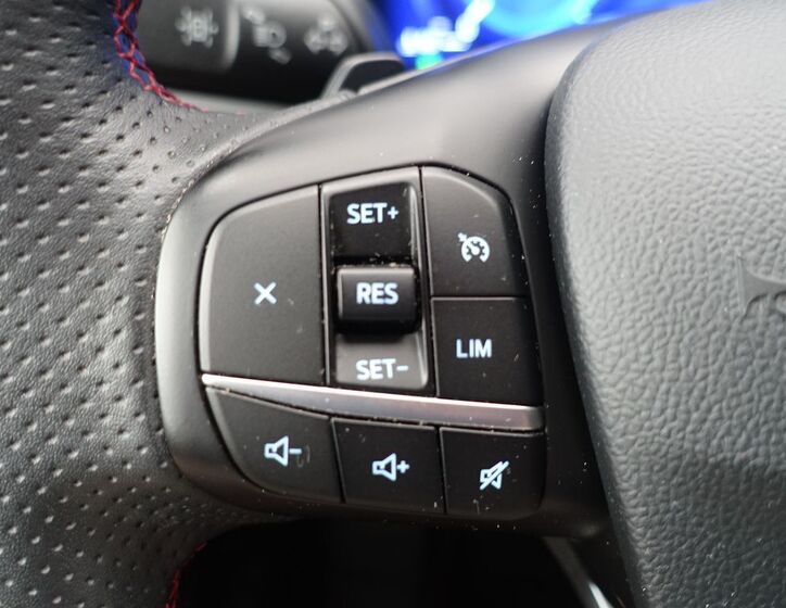 Ford Kuga 23