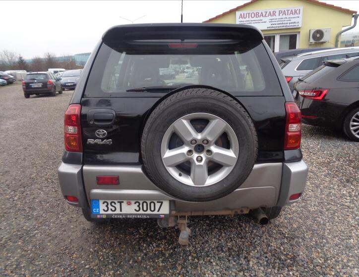 Toyota RAV4 5