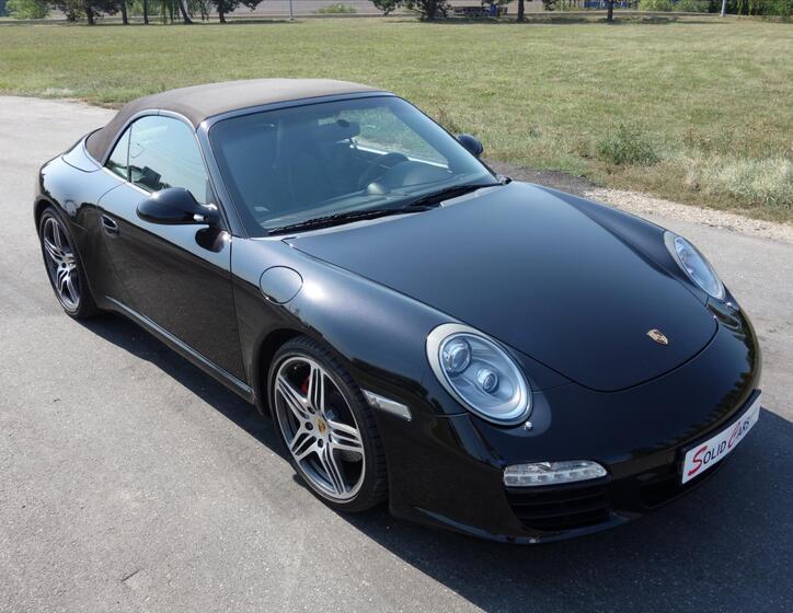 Porsche 911 4