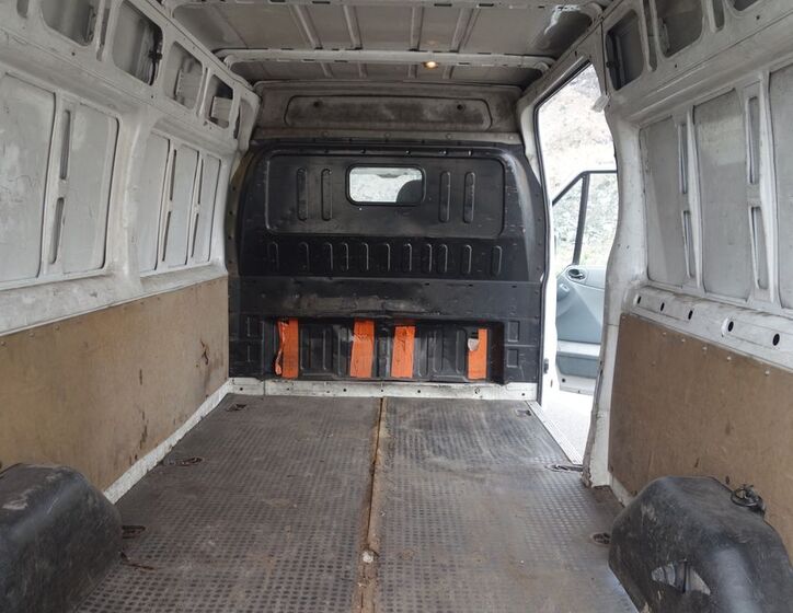 Ford Transit 29