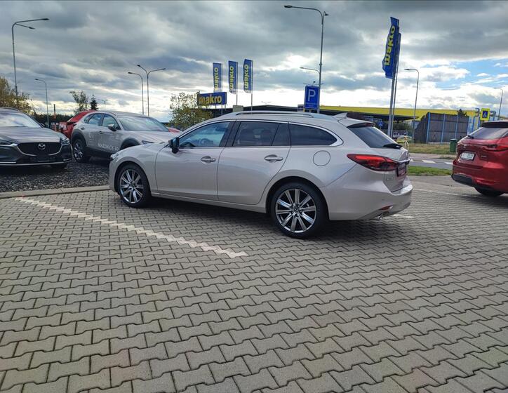 Mazda 6 5
