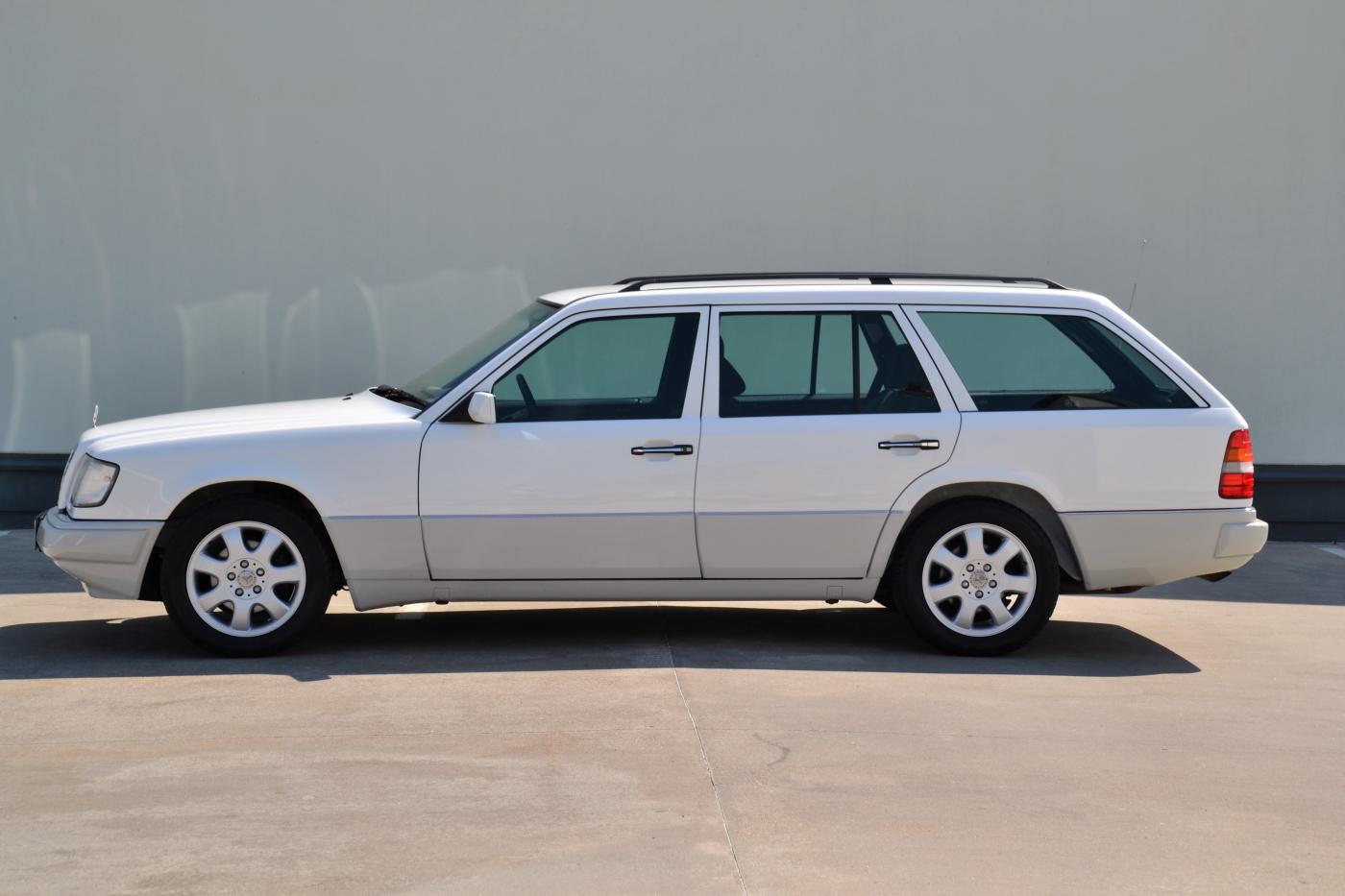 Mercedes-Benz 124