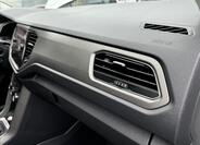 Volkswagen T-Roc 28