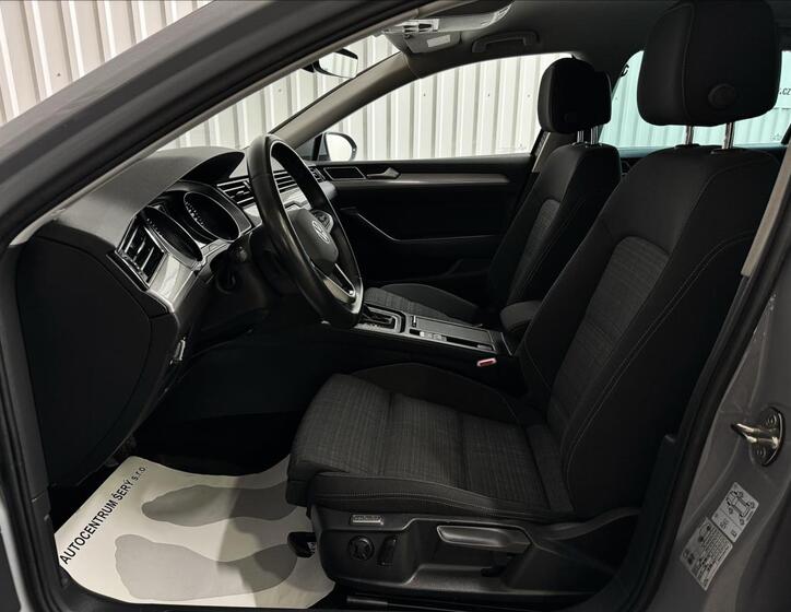 Volkswagen Passat 34