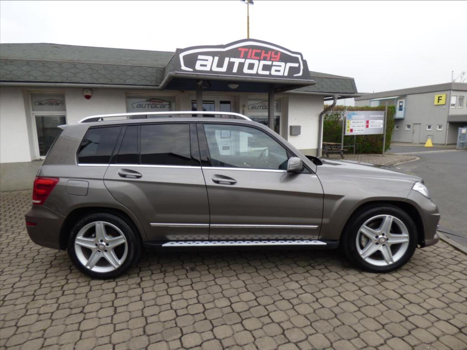 Mercedes-Benz GLK 2