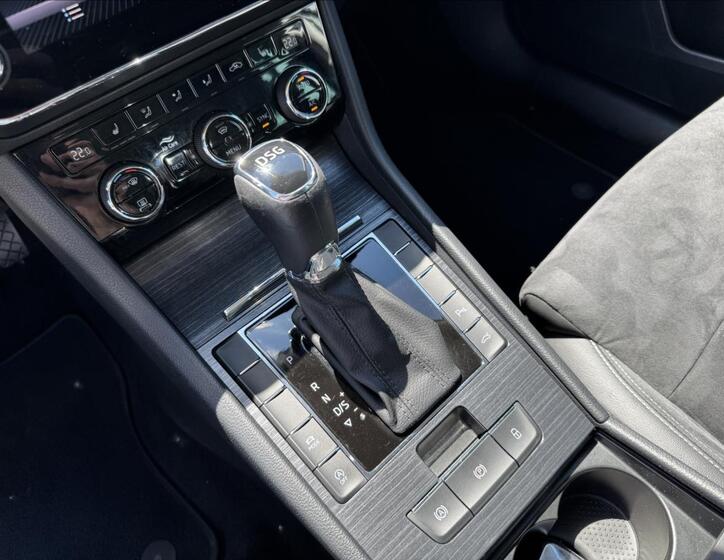 Škoda Superb 22