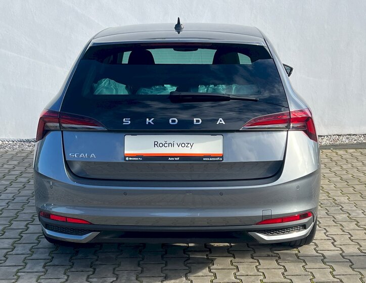 Škoda Scala 10