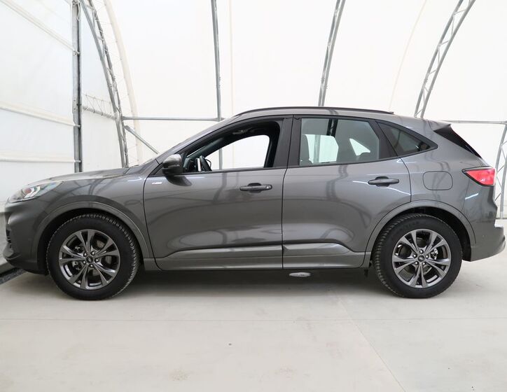 Ford Kuga 9