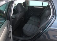 Volkswagen Golf 11